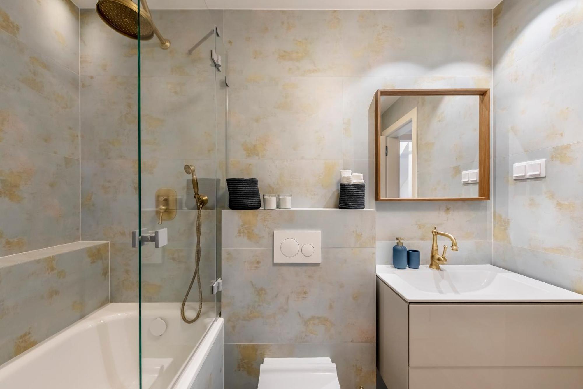 Artsy Exclusive Old Town Residence Gallery Walk VNO Chambre photo