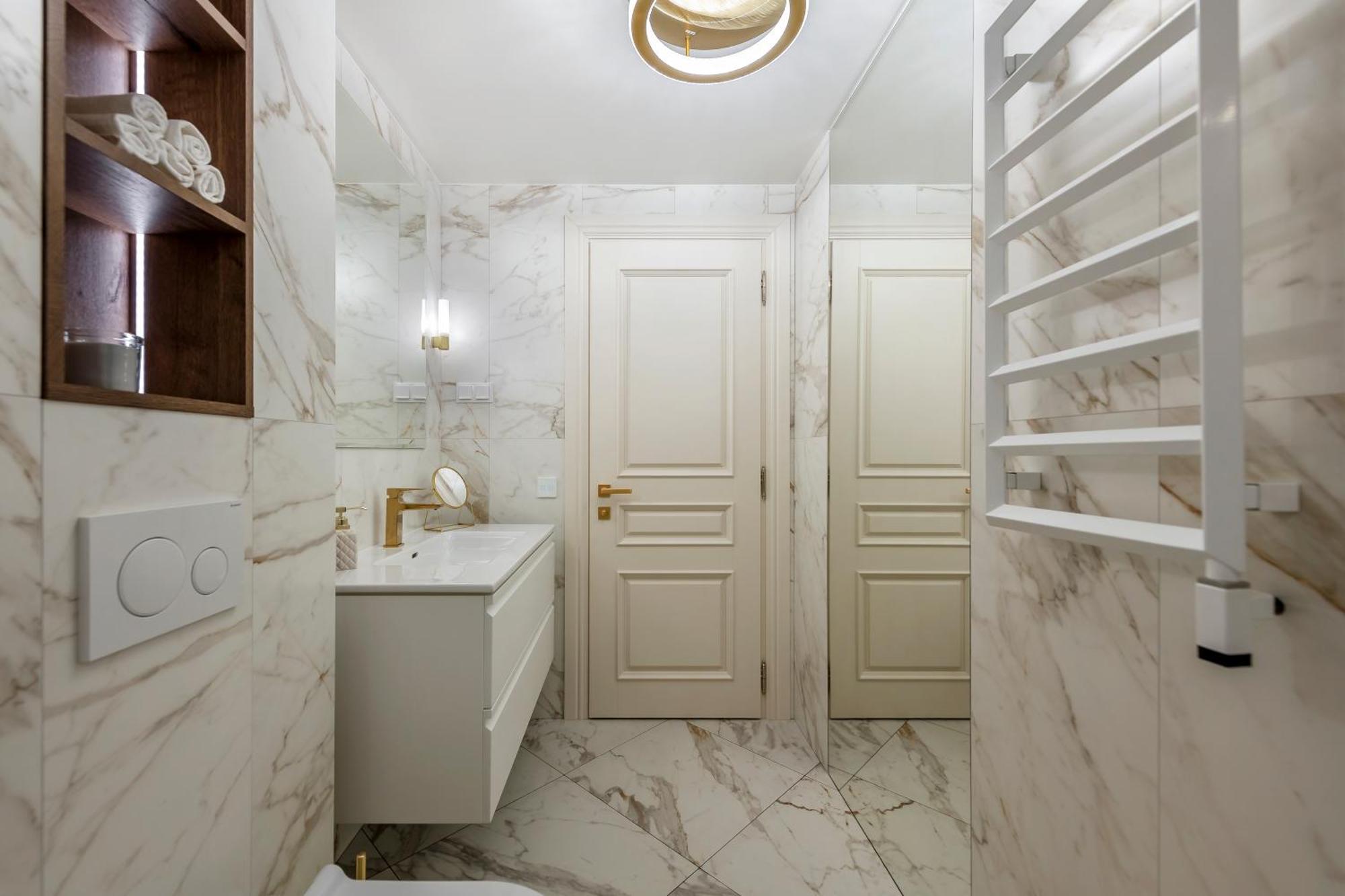 Artsy Exclusive Old Town Residence Gallery Walk VNO Chambre photo