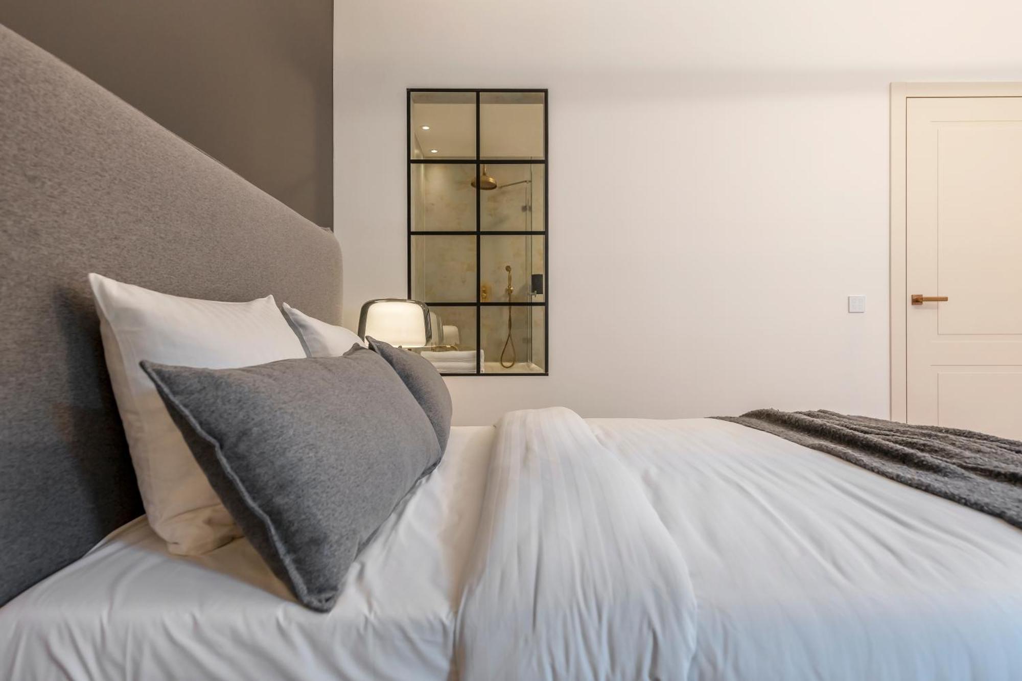Artsy Exclusive Old Town Residence Gallery Walk VNO Chambre photo